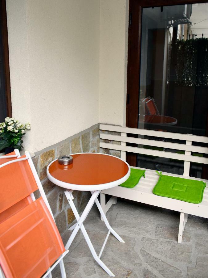 Flora Beach Apartaments 布尔加斯 外观 照片